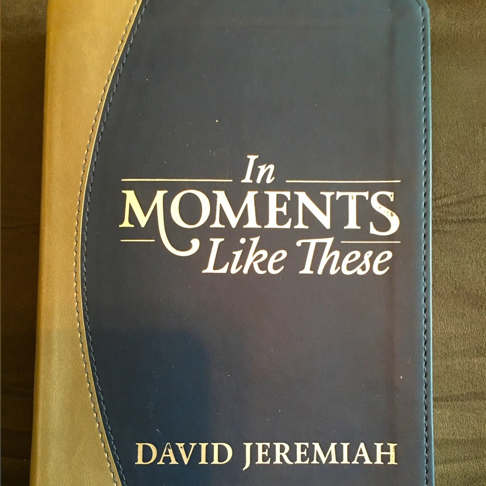 Daily Devotional Book by David Jeremiah from Turning Point